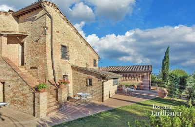 Venkovský dům na prodej Asciano, Toscana:  RIF 2992 Rustico mit Terrasse