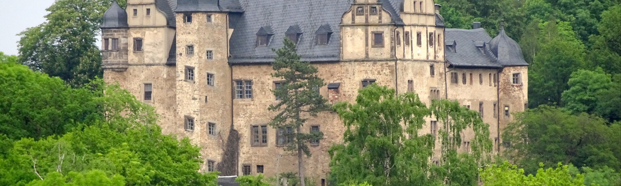 Obrázky Purchase a german castle: Könitz renaissance-style palace in Thuringia