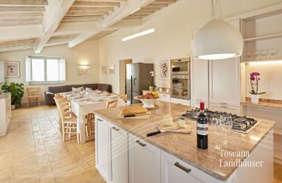 Venkovský dům na prodej Cortona, Toscana:  RIF 2986 weitere Ansicht Küche