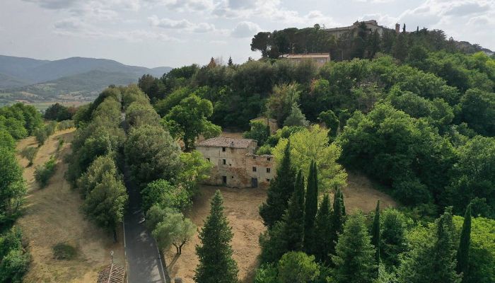 Statek na prodej Città di Castello, Umbria,  Itálie