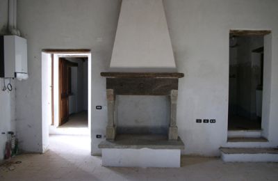 Zámek na prodej San Leo Bastia, Palazzo Vaiano, Umbria, Krb
