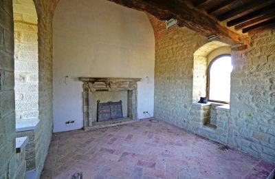 Hrad na prodej 06060 Pian di Marte, Torre D’Annibale, Umbria:  