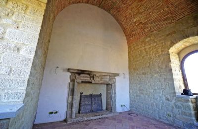 Hrad na prodej 06060 Pian di Marte, Torre D’Annibale, Umbria:  