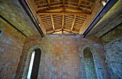 Hrad na prodej 06060 Pian di Marte, Torre D’Annibale, Umbria:  