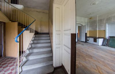 Zámek na prodej Granówko, Velkopolské, Vstupní hala