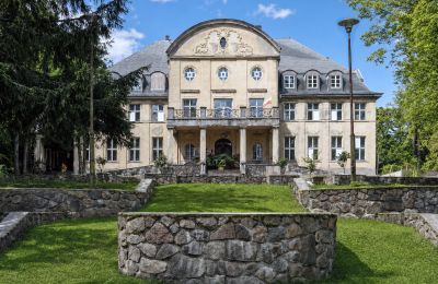 Historické nemovitosti, Novobarokní zámeček v Pomořansku s parkem