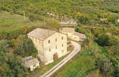 Statek na prodej 06019 Pierantonio, Umbria:  