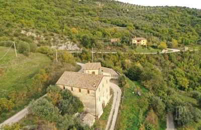 Statek na prodej 06019 Pierantonio, Umbria:  