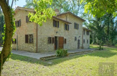 Venkovský dům na prodej 06019 Pierantonio, Umbria:  