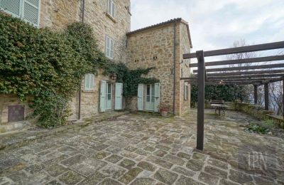 Venkovský dům na prodej Città di Castello, Umbria, Terasa