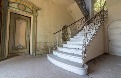 Historická vila na prodej 28838 Stresa, Via Giuseppe Mazzini, Piemonte, Schodiště