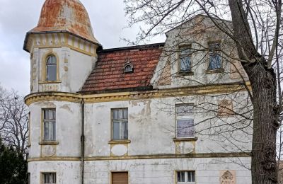 Historická vila na prodej Tuplice, województwo lubuskie:  Boční pohled