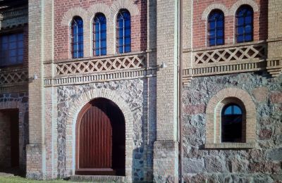 Zámeček na prodej Meklenbursko-Přední Pomořansko, Eingang (Gutshaus / Herrenhaus Deutschland)