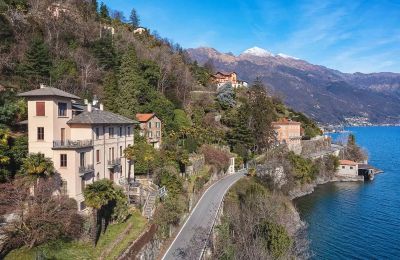 Historická vila na prodej Cannobio, Piemonte:  Boční pohled