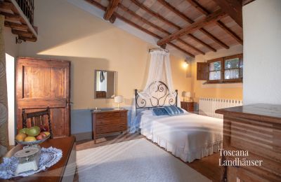 Venkovský dům na prodej Castiglione d'Orcia, Toscana:  RIF 3053 Schlafzimmer 1