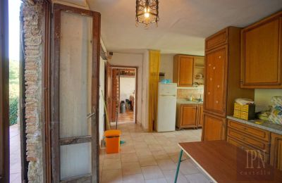 Venkovský dům na prodej 06019 Preggio, Umbria, Kuchynĕ