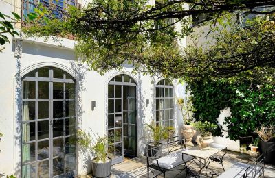 Historická vila na prodej İstanbul, Tom Tom, Nur-i Ziya Sokak, Pohled zvenku