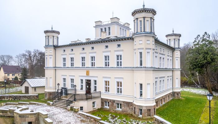Byt na zámku na prodej Lubiechowo, województwo zachodniopomorskie,  Polsko