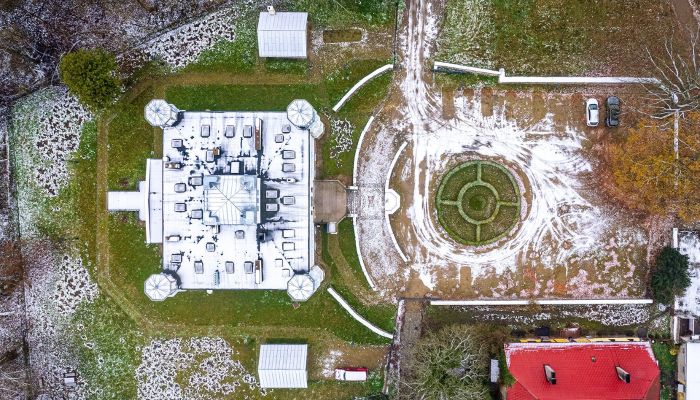Apartmán v historické budově na prodej Lubiechowo, Západopomořanské vojvodství,  Polsko