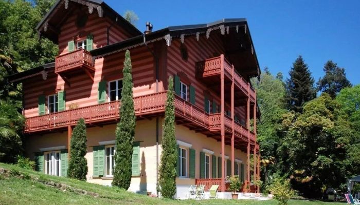 Historická vila na prodej 28823 Ghiffa, Piemonte,  Itálie