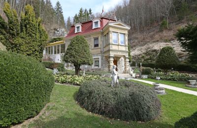 Historická vila na prodej 72574 Bad Urach, Baden-Württemberg:  Westansicht