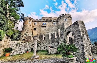 Hrad na prodej Abruzzo:  