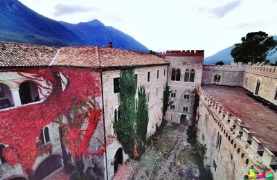 Hrad na prodej Abruzzo:  