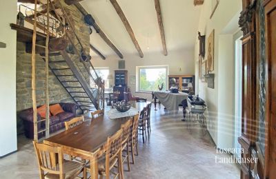 Venkovský dům na prodej Cortona, Toscana:  RIF 3085 Blick in Wohn- Essbereich