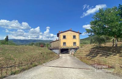 Venkovský dům na prodej Cortona, Toscana:  RIF 3085 Garage