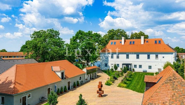Zámek na prodej České Budějovice, Jihočeský kraj,  Česko