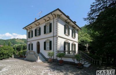 Historická vila na prodej Bagni di Lucca, Toscana, Foto 2/16