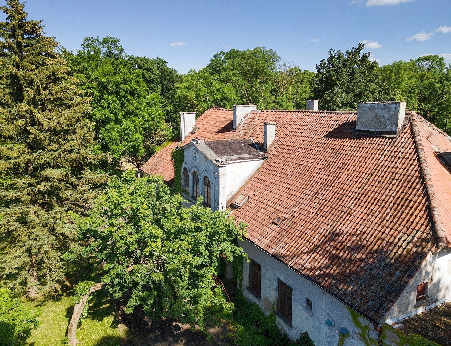 Obrázky Historický zámeček na prodej v severním Polsku