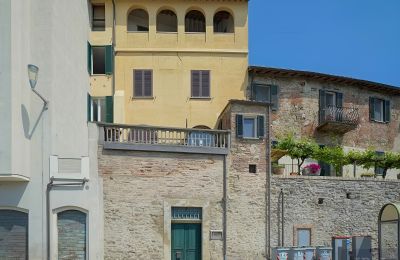 Městský dům na prodej 06019 Umbertide, Piazza 25 Aprile, Umbria, Pohled zvenku