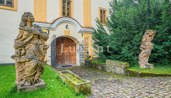 Hrad na prodej Třebotov, Středočeský kraj,  Česko