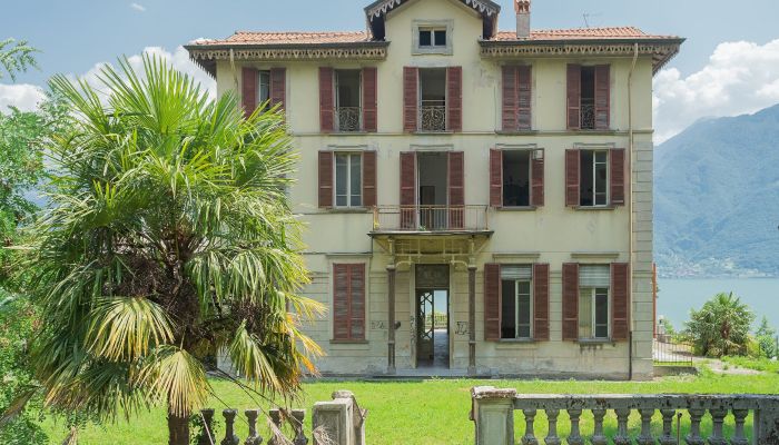Historická vila na prodej Lovere, Lombardia,  Itálie