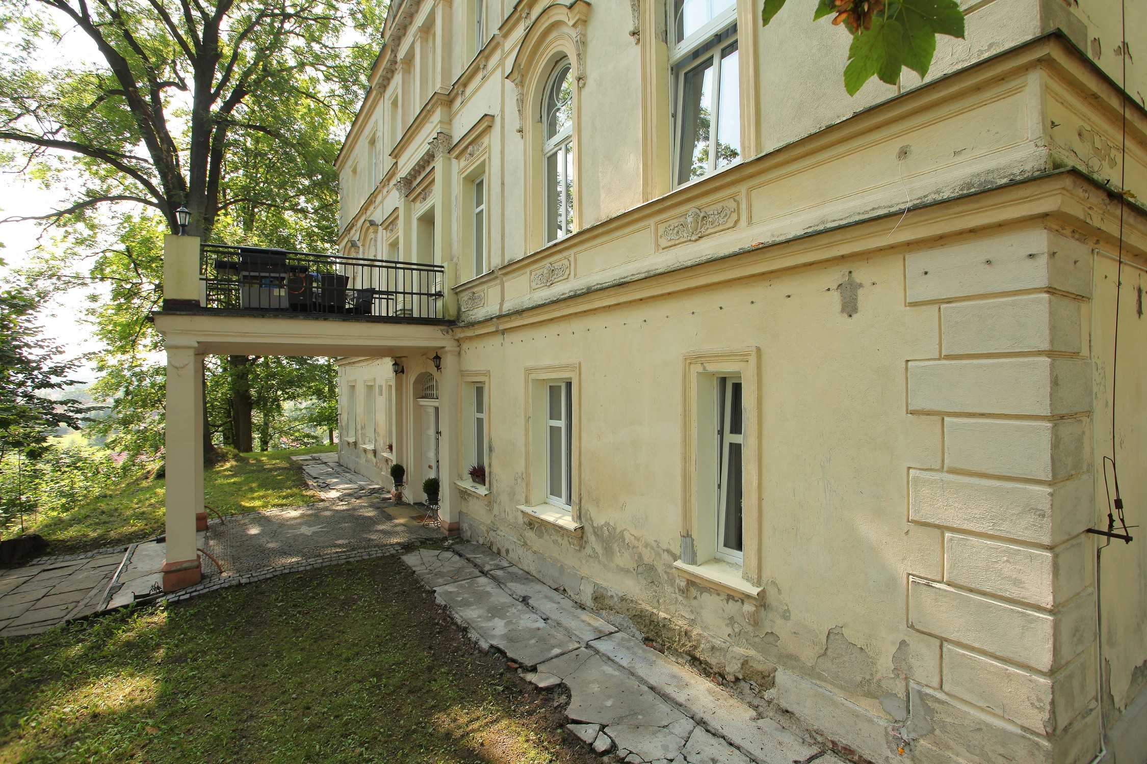 Obrázky Luxusní palác z 19. století v Dolním Slezsku