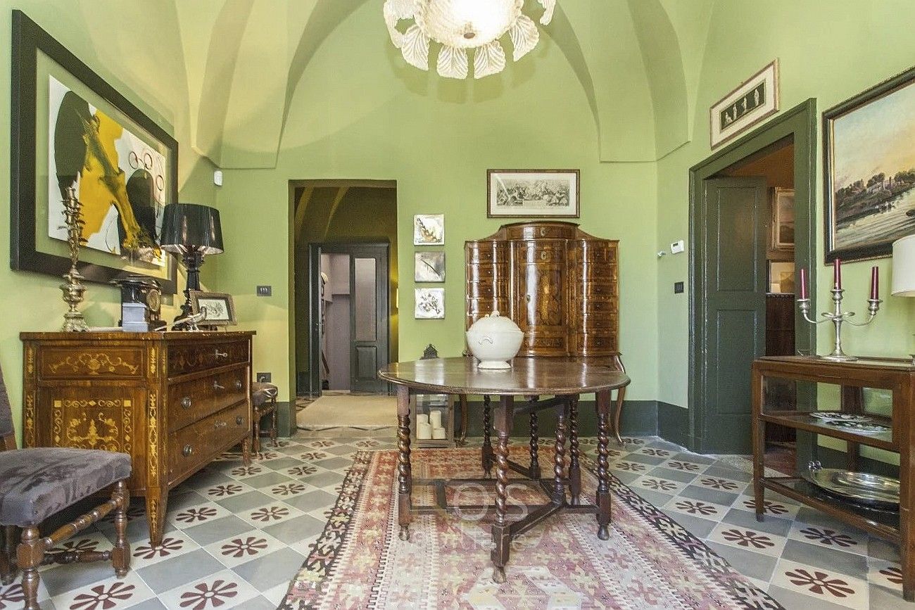 Obrázky Stylový byt ve zrekonstruovaném městském paláci v Orii