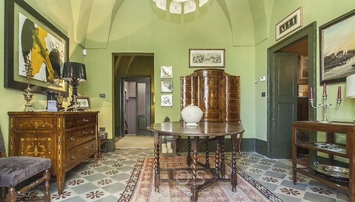 Apartmán v historické budově na prodej Oria, Puglia,  Itálie