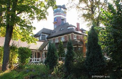 Historická vila na prodej Karlovy Vary, Karlovarský kraj, Pohled zvenku