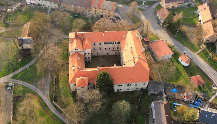 Zámek na prodej Štětí, Ústecký kraj,  Česko