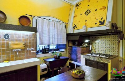Historická vila na prodej Lazio:  Kuchynĕ