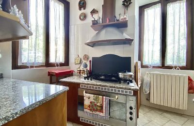 Historická vila na prodej 28838 Stresa, Piemonte:  Kuchynĕ