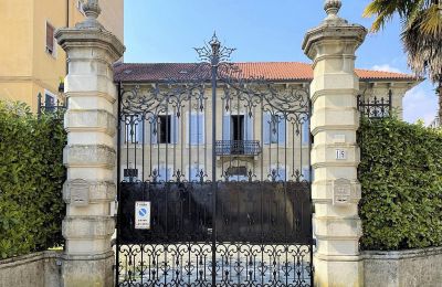 Historická vila Verbano-Cusio-Ossola, Intra