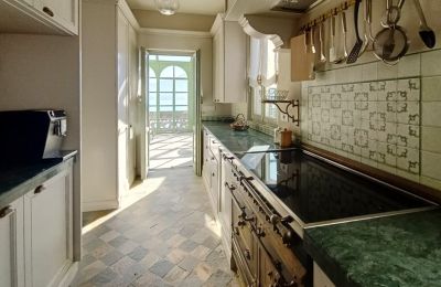 Historická vila na prodej 28824 Oggebbio, Piemonte:  kuchynĕ