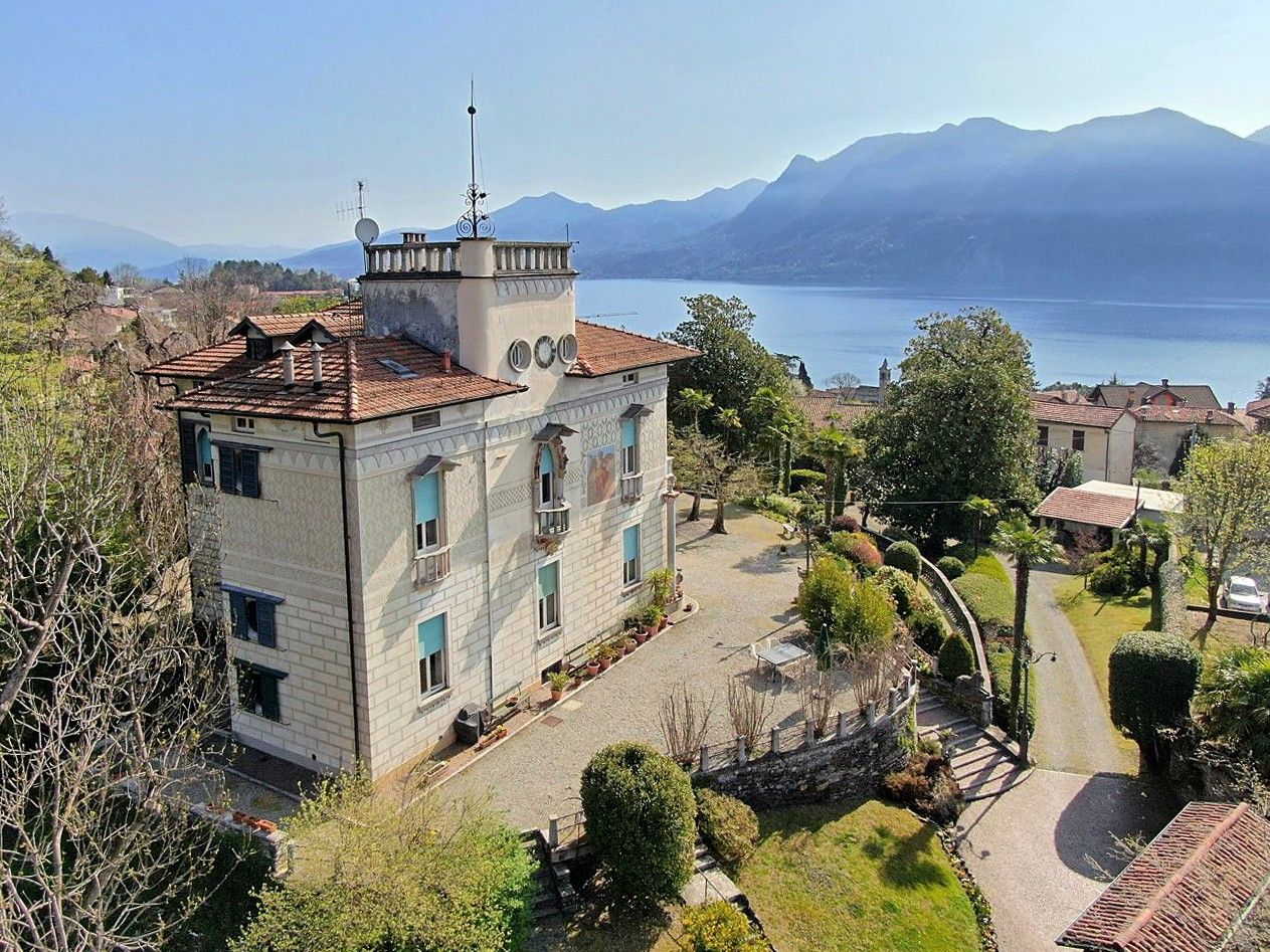Obrázky Historická luxusní vila ve Verbanii s panoramatem jezera