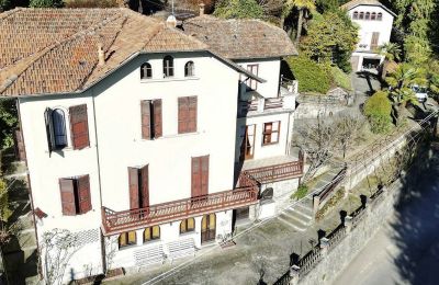 Historická vila na prodej 28010 Nebbiuno, Alto Vergante, Piemonte:  