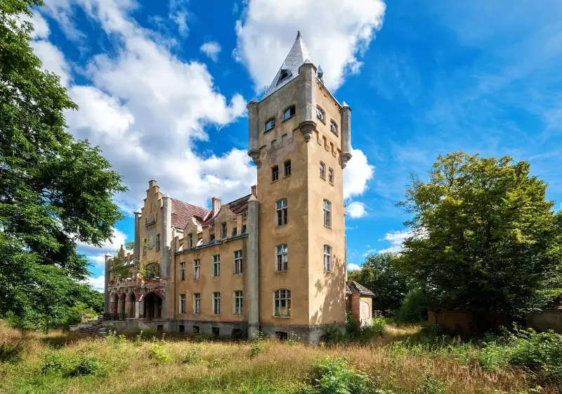 Zámek na prodej Dobrowo, Západopomořanské vojvodství,  Polsko, 1