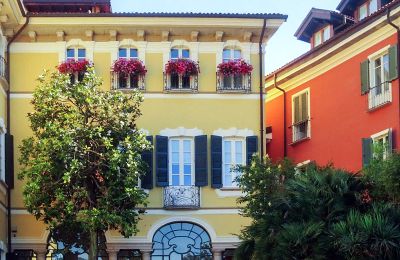 Nemovitosti, Verbania-Pallanza: Třípokojový byt v městském paláci