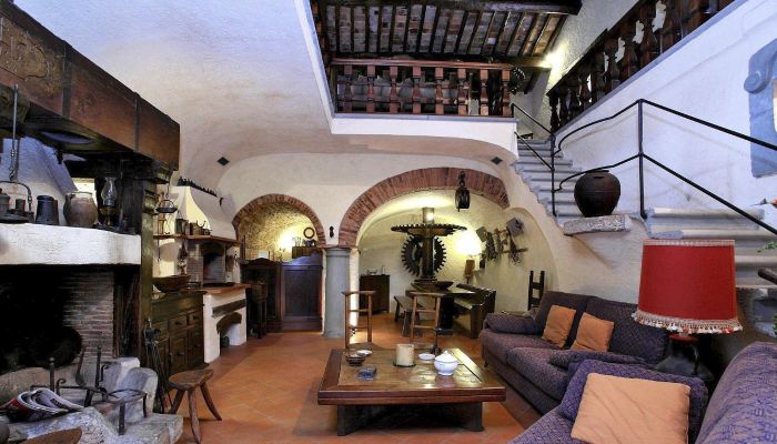 Mlýn na prodej Camaiore, Toscana