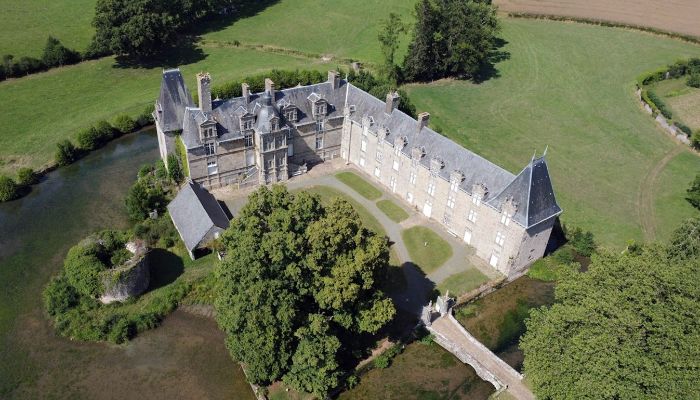 Zámek/Palác na prodej Le Mans, Pays de la Loire,  Francie